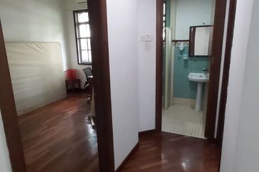 Kampung Warisan Condominium