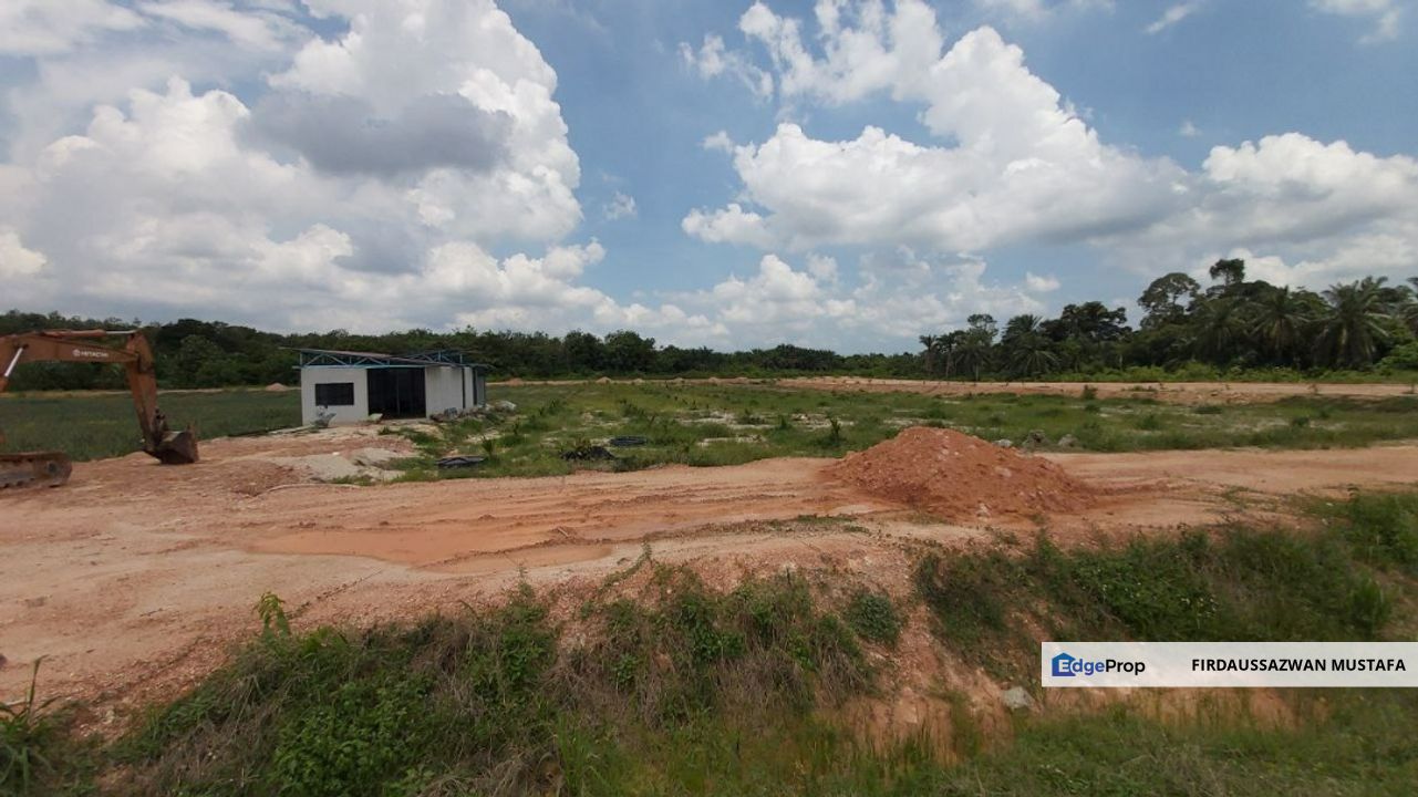 TANAH RATA TEPI JALAN, Bandar Baru Salak Tinggi Near Tabung Haji [2 EKAR], Selangor, Sepang