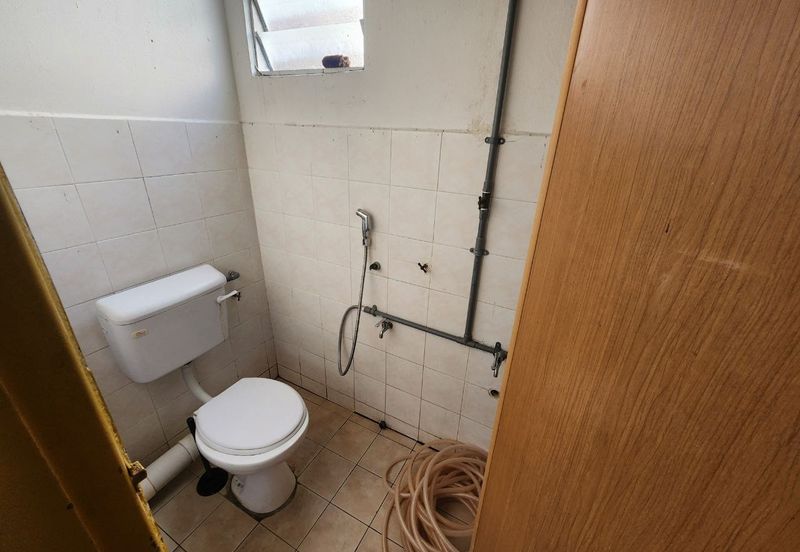 Desa Temenggong Apartment