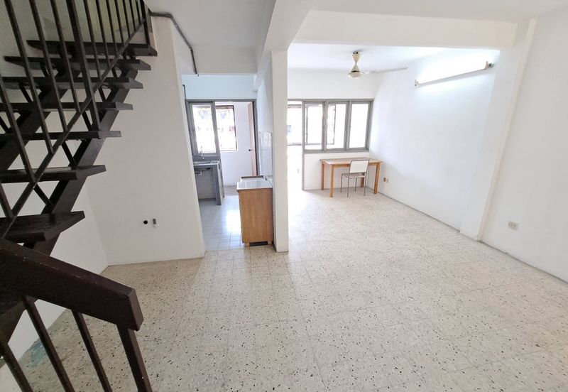 Dahlia Apartment, Pandan Indah