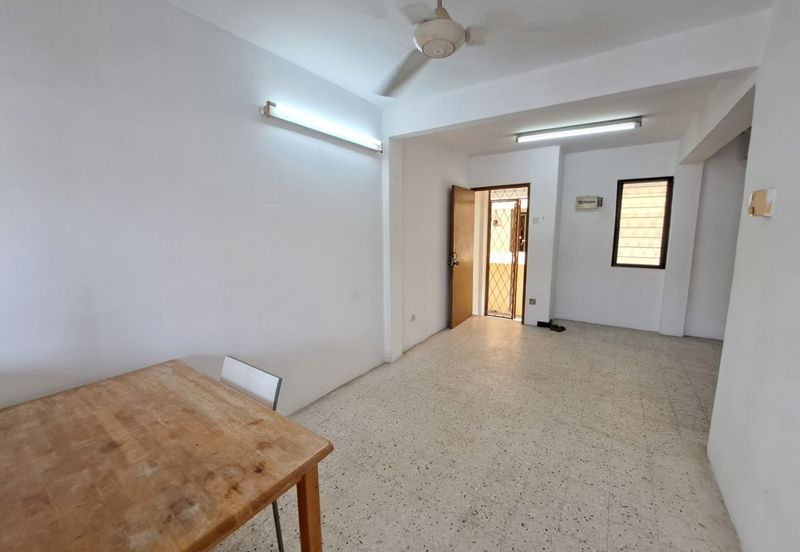 Dahlia Apartment, Pandan Indah