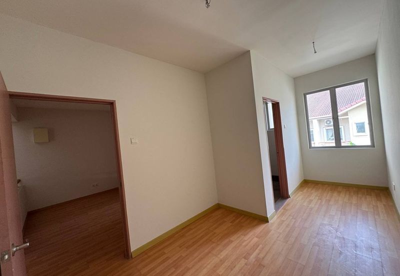 Opulenia @ Denai Alam