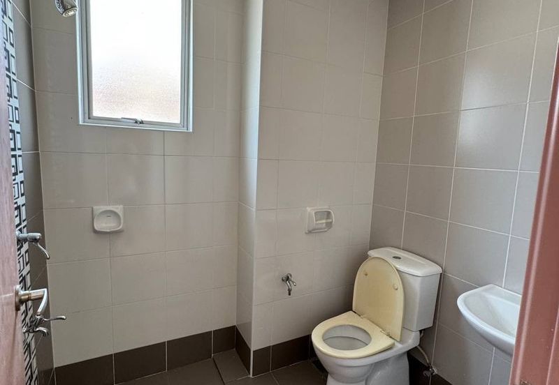 Opulenia @ Denai Alam