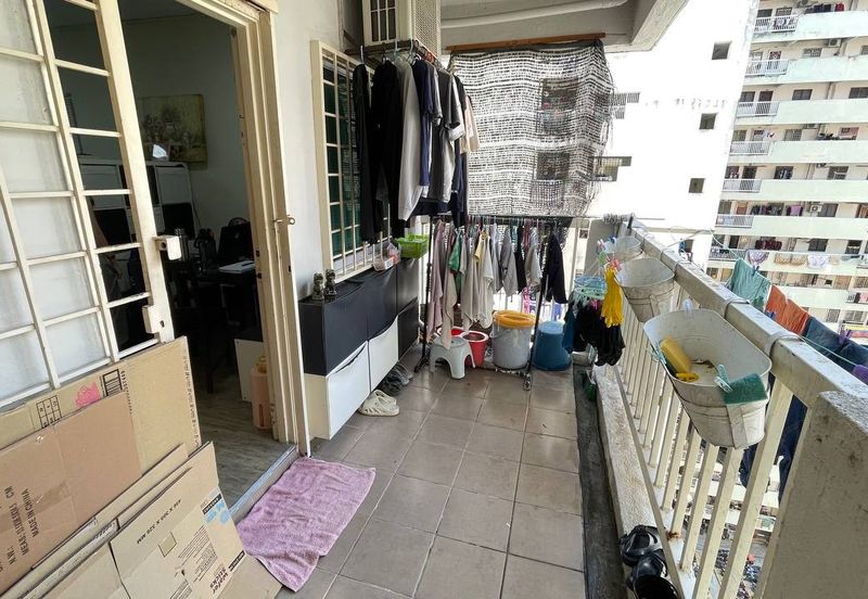 Bandar Tasik Selatan Low Cost Flat