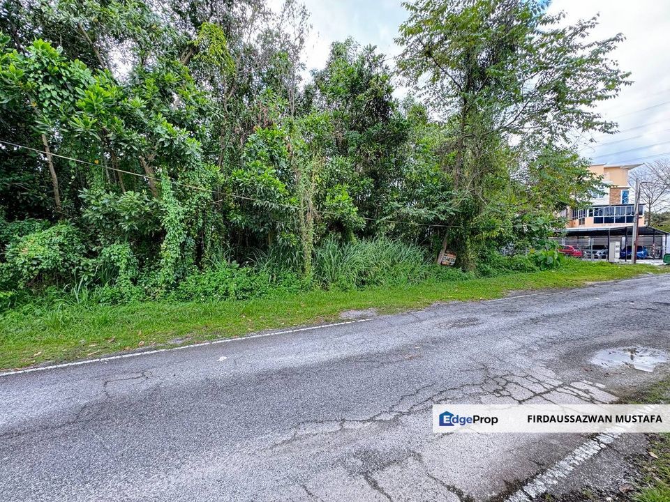 Lot Banglo Kampung Dato Abu Bakar Baginda Kajang, Selangor, Kajang