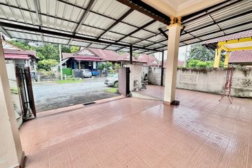 Taman Desa Cenderawasih