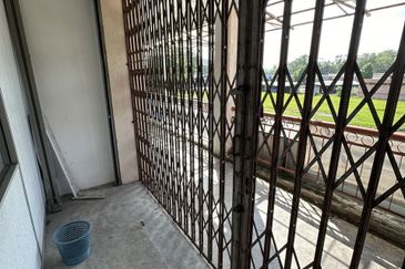 Kosmopleks @ Bandar Baru Salak Tinggi