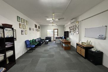 Kosmopleks @ Bandar Baru Salak Tinggi