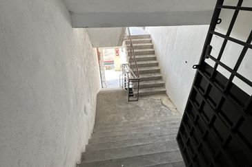 Kosmopleks @ Bandar Baru Salak Tinggi