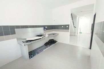 Kota Puteri, Batu Arang