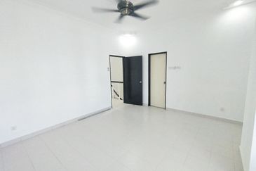 Kota Puteri, Batu Arang