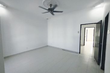 Kota Puteri, Batu Arang