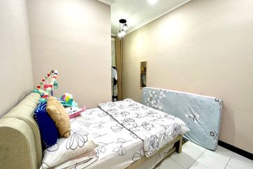 Kota Puteri, Batu Arang