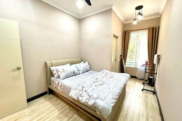 Kota Puteri, Batu Arang