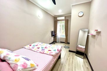 Kota Puteri, Batu Arang