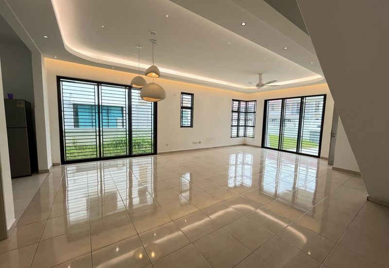 Puteri Aira @ Kota Puteri