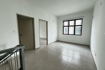 Puteri Aira @ Kota Puteri