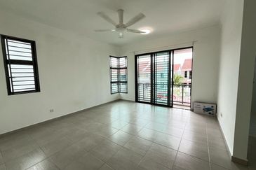 Puteri Aira @ Kota Puteri