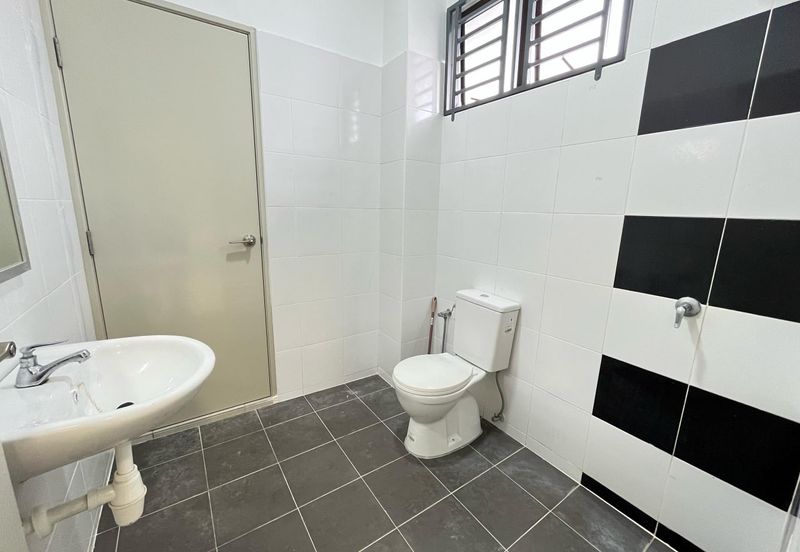 Puteri Aira @ Kota Puteri