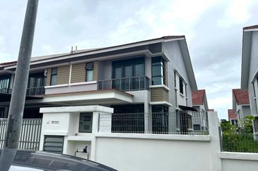 Puteri Aira @ Kota Puteri