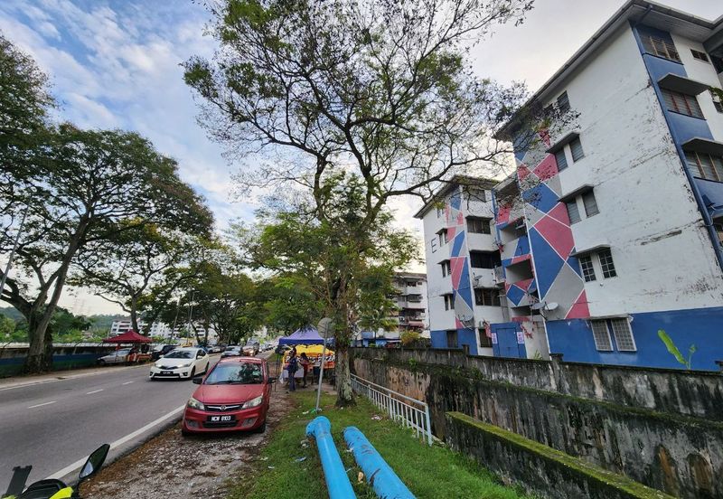 Apartment Taman Pinggiran Batu Caves