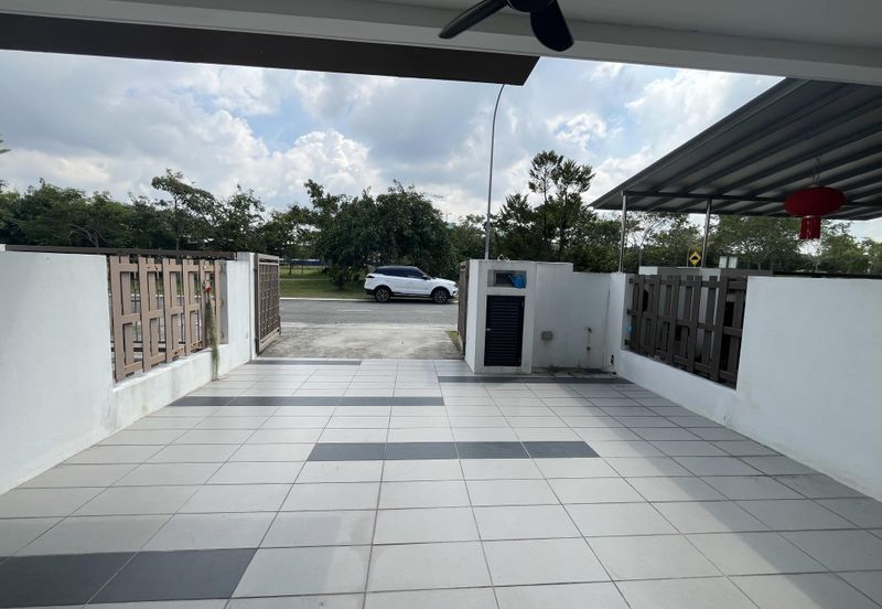 Baccas 2 @ Setia Ecohill 2