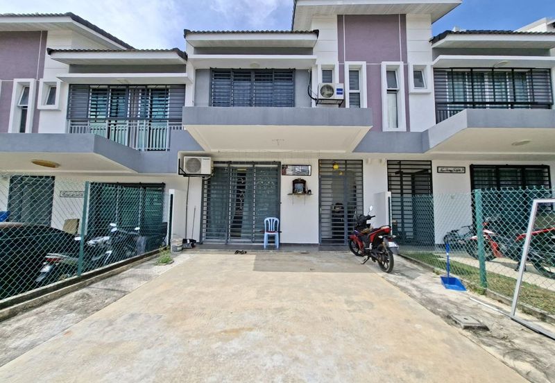 Kota Puteri, Batu Arang