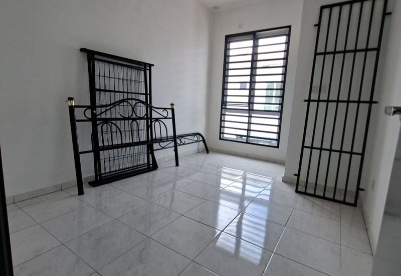 Kota Puteri, Batu Arang