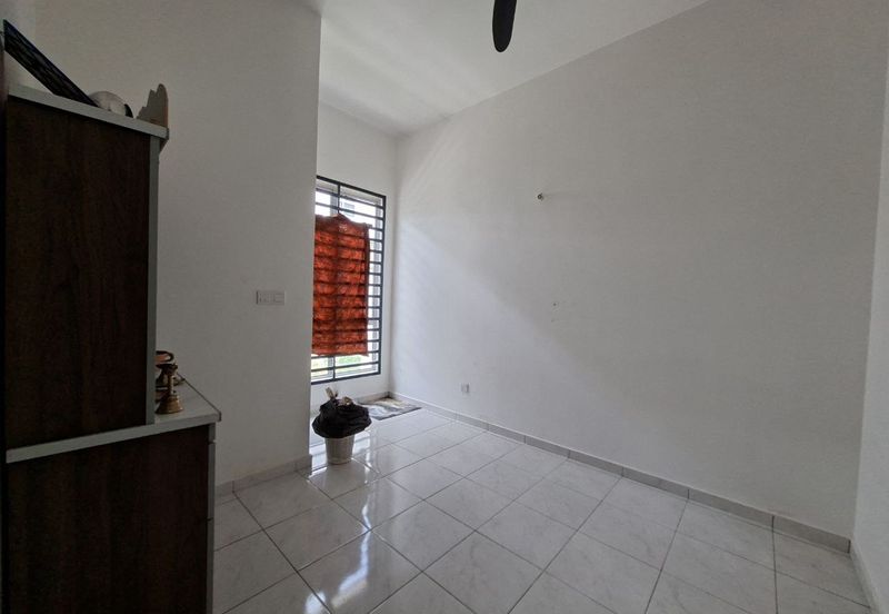 Kota Puteri, Batu Arang