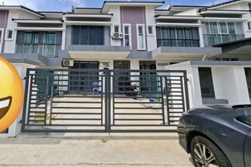 Kota Puteri, Batu Arang