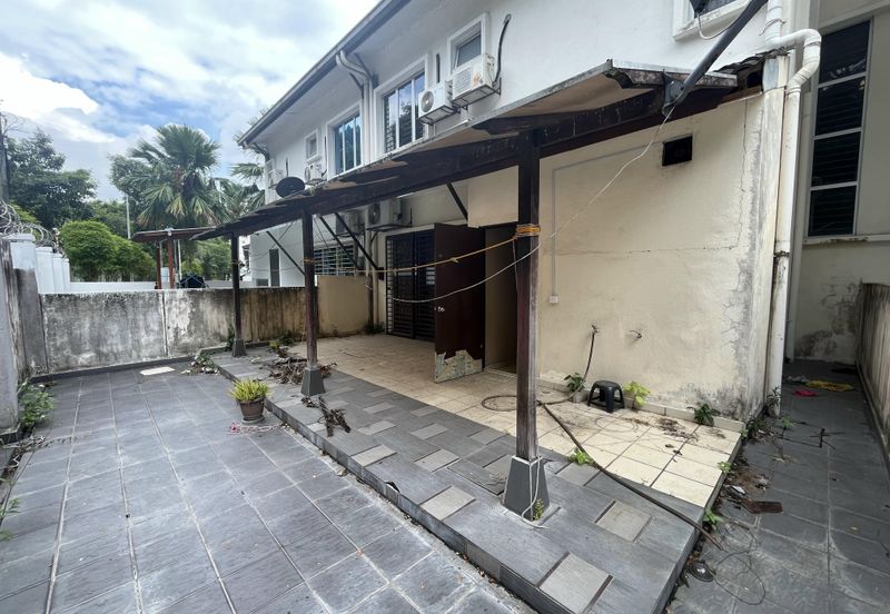 Ariza Garden Villa @ Taman Raintree