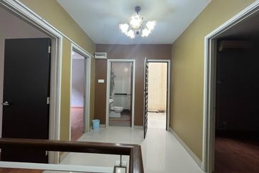 Ariza Garden Villa @ Taman Raintree