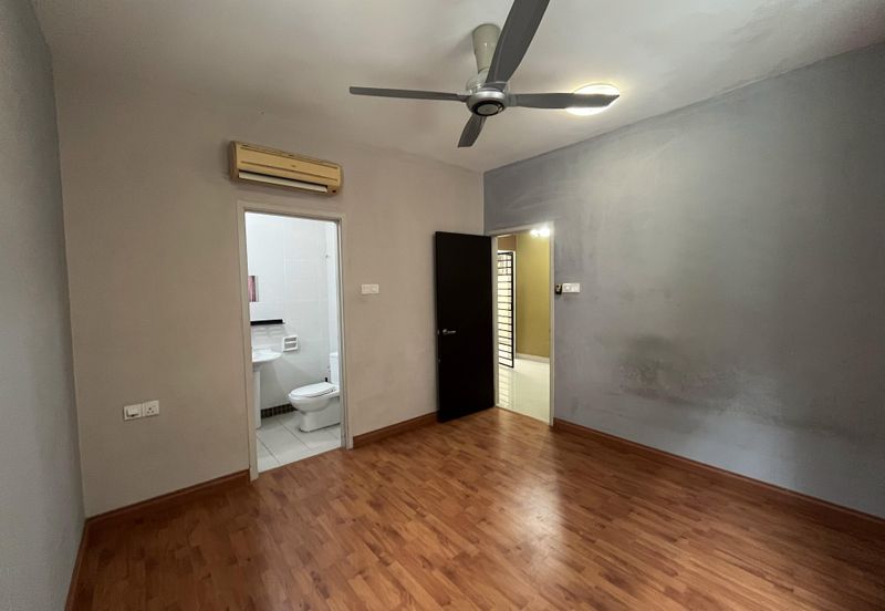 Ariza Garden Villa @ Taman Raintree