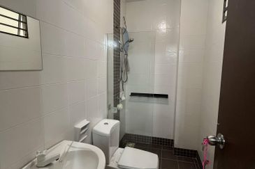 Ariza Garden Villa @ Taman Raintree