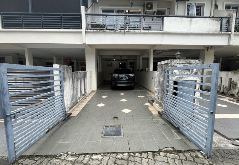 Ariza Garden Villa @ Taman Raintree