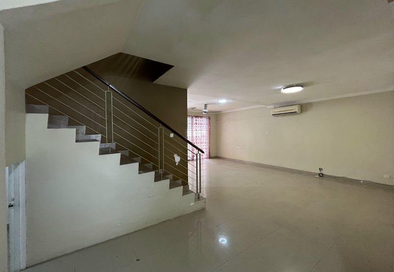 Ariza Garden Villa @ Taman Raintree