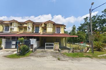 Kota Puteri, Batu Arang