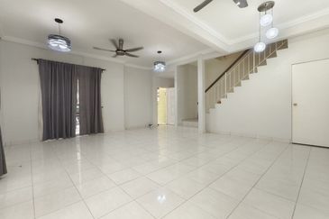 Kota Puteri, Batu Arang