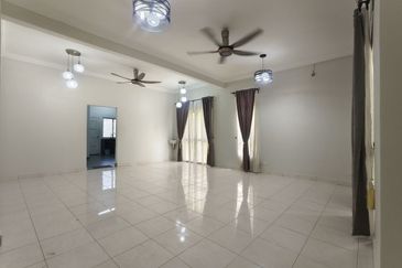 Kota Puteri, Batu Arang