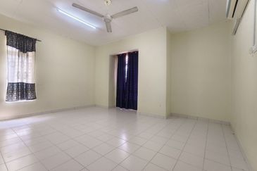 Kota Puteri, Batu Arang