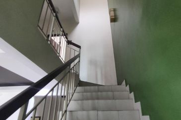 Kota Puteri, Batu Arang