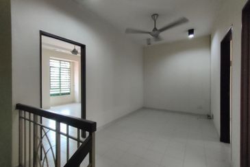 Kota Puteri, Batu Arang