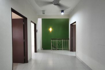 Kota Puteri, Batu Arang