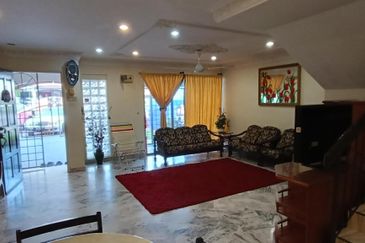 Taman Mawar, Bandar Baru Salak Tinggi