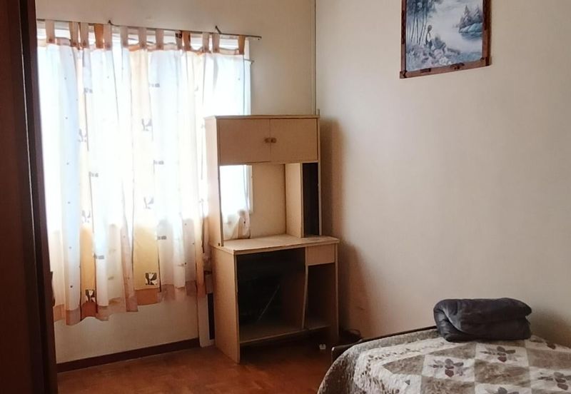 Taman Mawar, Bandar Baru Salak Tinggi