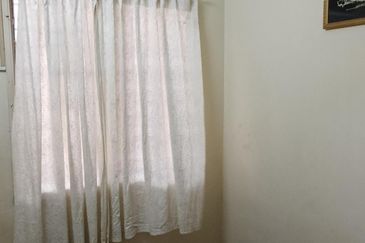 Taman Mawar, Bandar Baru Salak Tinggi