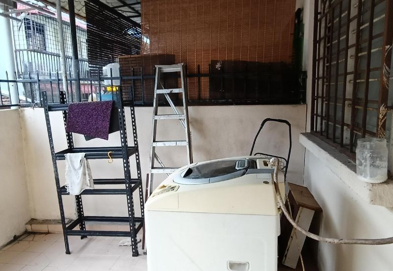 Taman Mawar, Bandar Baru Salak Tinggi