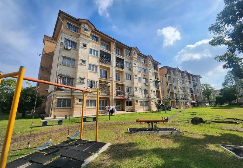 Pangsapuri Cendana, Bukit Subang