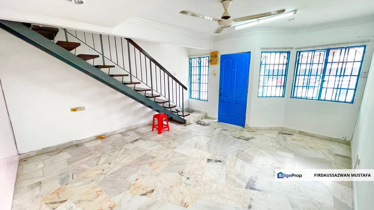 Taman Industri Bolton Batu Caves Double Storey, Selangor, Batu Caves 