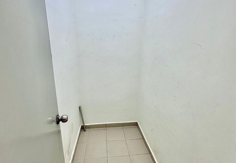 Residensi Bistaria, Ukay Bistari